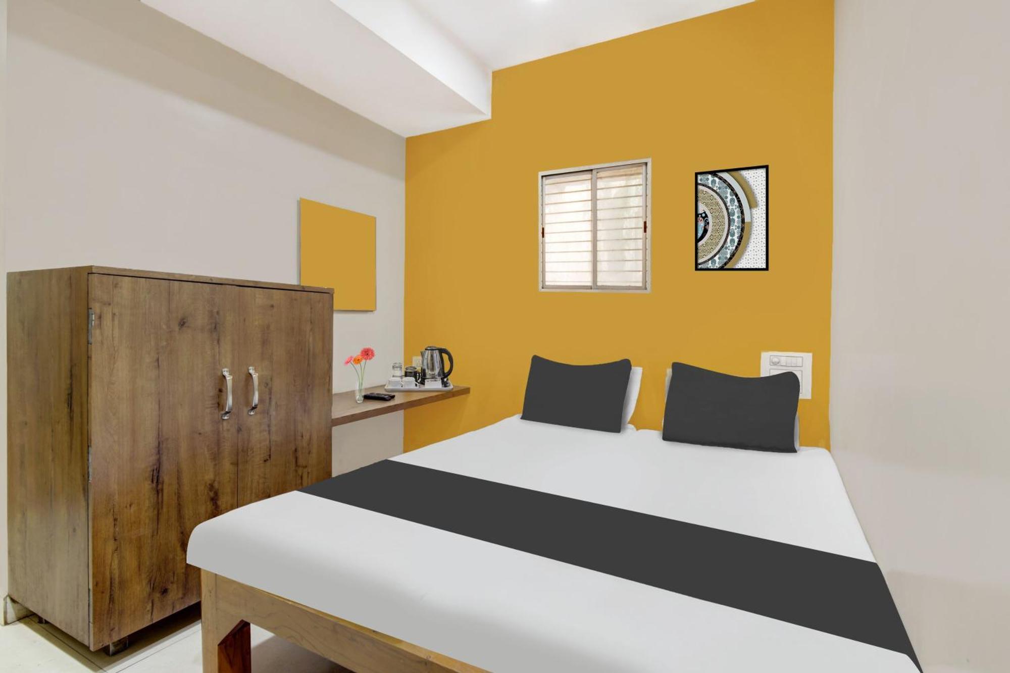 Hotel Spot On Shree Ram Residency Hubballi-Dharwar Zewnętrze zdjęcie