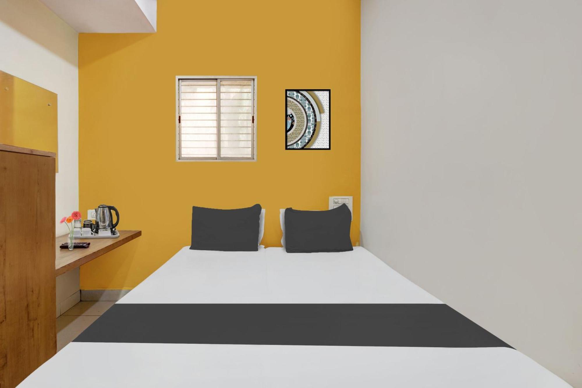 Hotel Spot On Shree Ram Residency Hubballi-Dharwar Zewnętrze zdjęcie